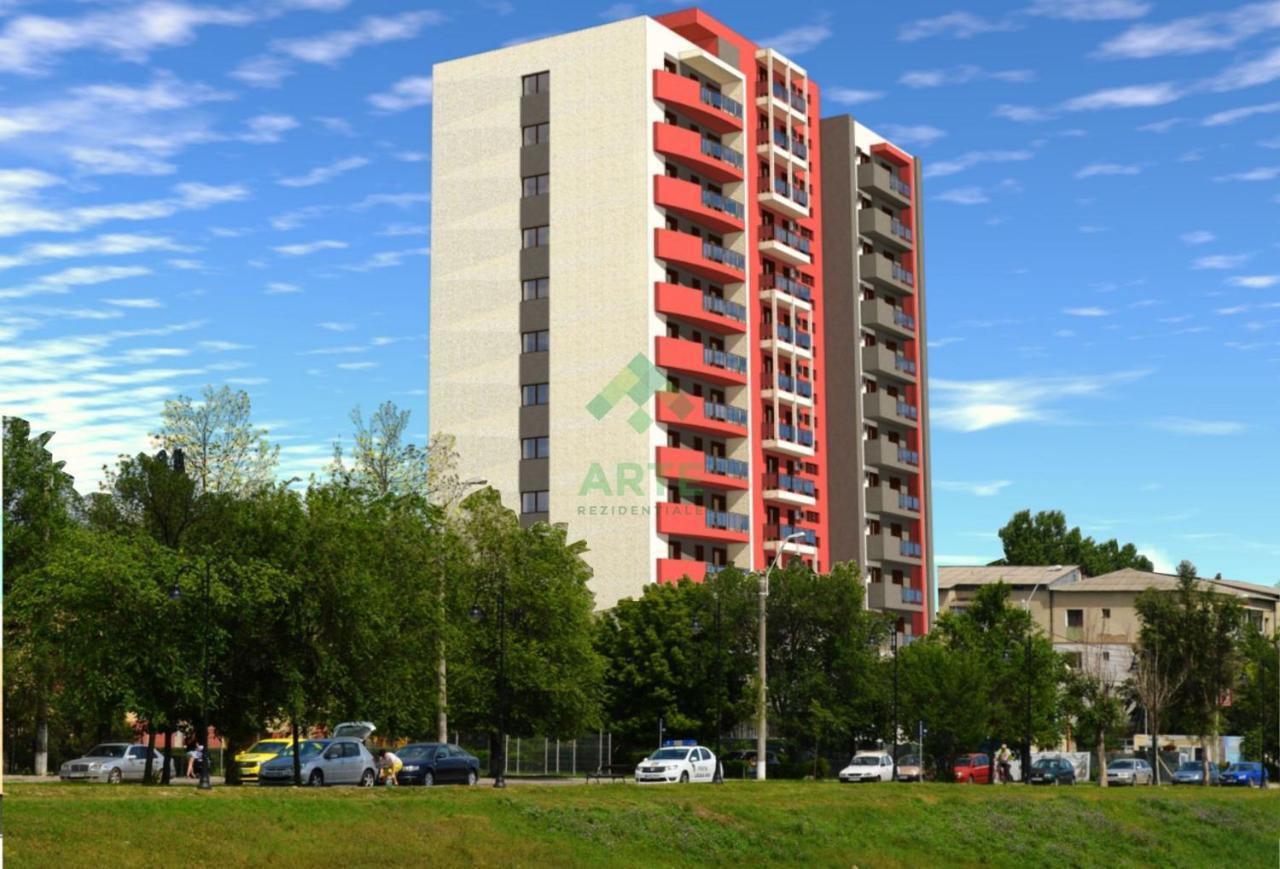 Upper East Tudor Residence Iasi Exterior photo